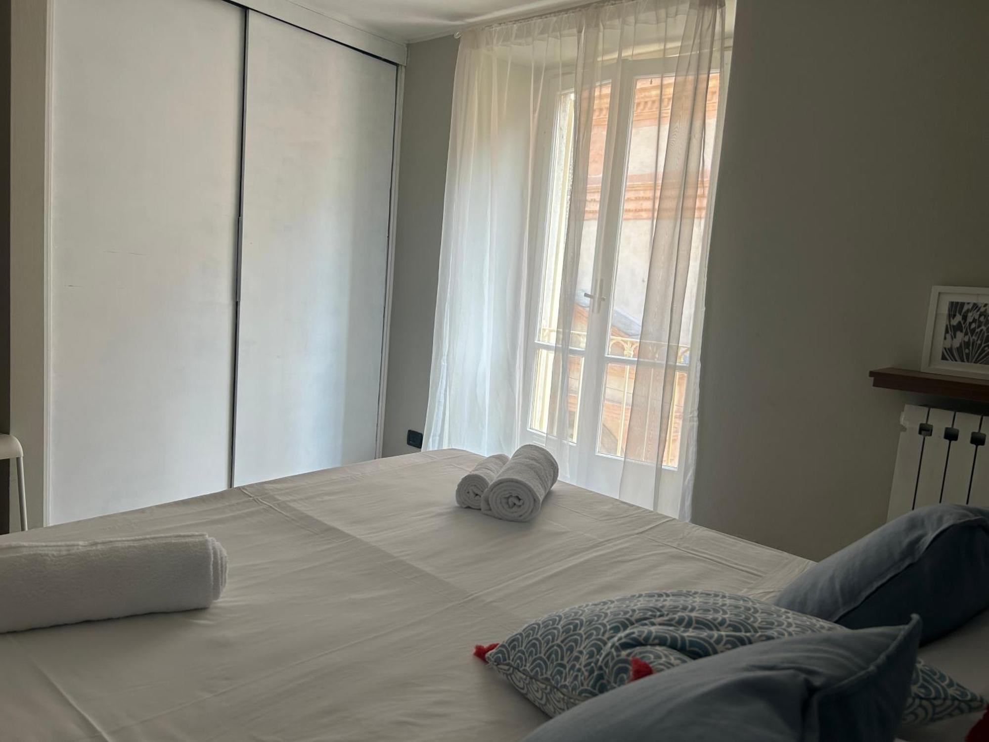 Alessandro 82 - Immobili E Soluzioni Rent Бергамо Екстер'єр фото